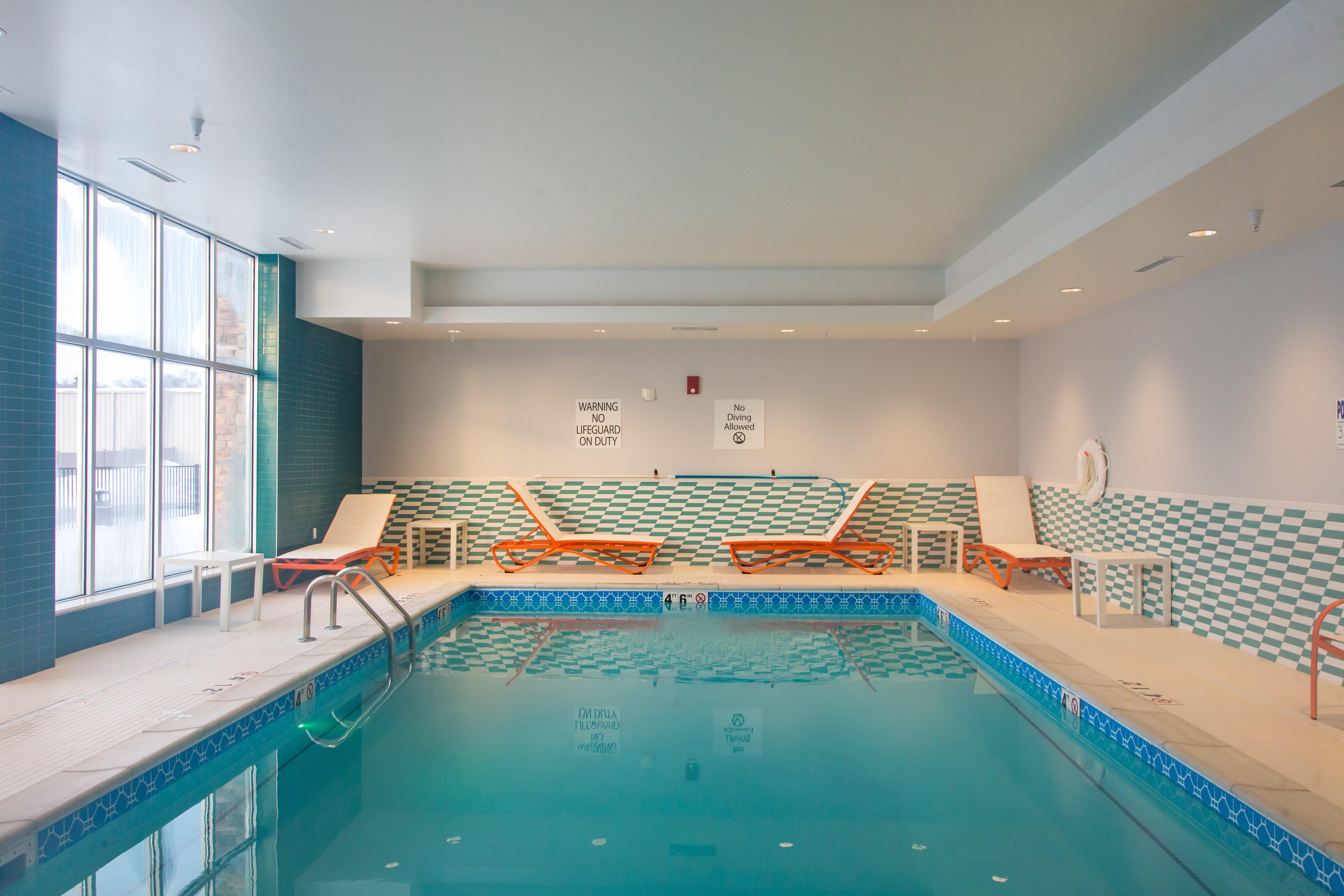Holiday Inn Hotel & Suites - Mount Pleasant By Ihg Eksteriør billede