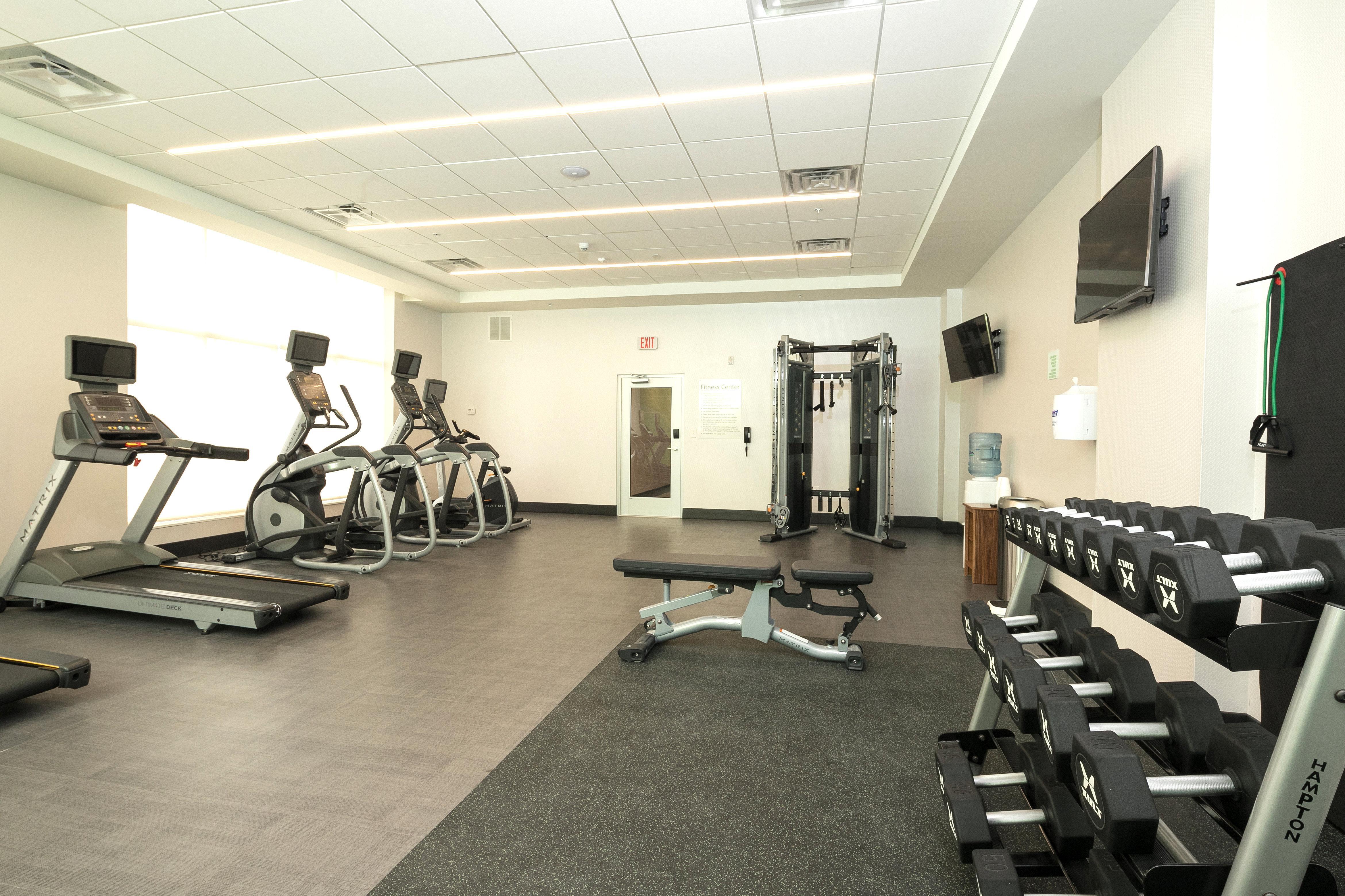 Holiday Inn Hotel & Suites - Mount Pleasant By Ihg Eksteriør billede